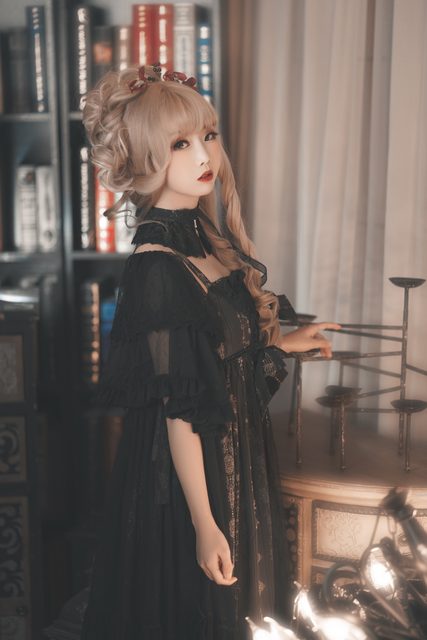 Gothic Lolita 十六夜颂歌 – photo 1