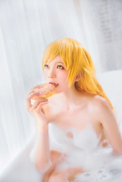 Bakemonogatari-Shinobu Oshino – photo 10