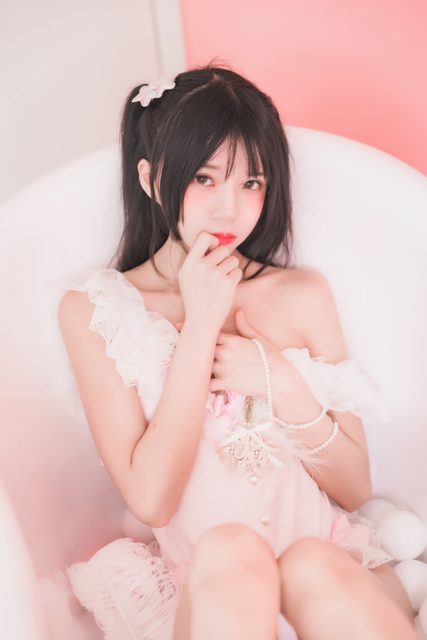 粉色浴缸 – photo 13