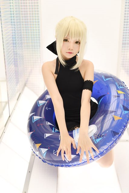 Saber Alter Swimsuit – photo 5