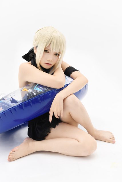 Saber Alter Swimsuit – photo 18