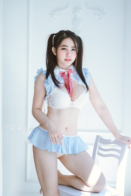 Mind Varunrapat with the sexy lingerie at swimming pool – photo 2