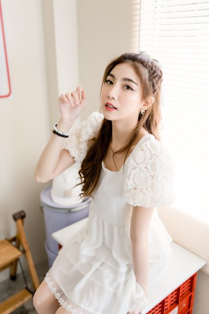 Sasi Ngiunwan Barbie Doll Smile – photo 3