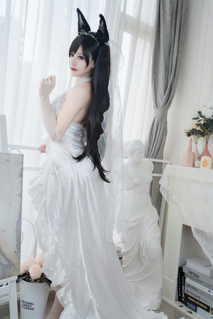 Atago - Wedding Dress – photo 3