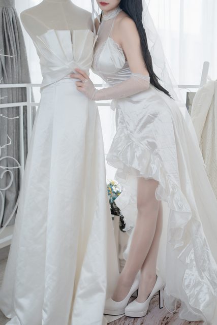 Atago - Wedding Dress – photo 7