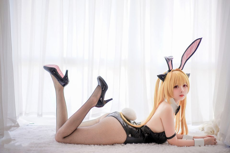 嶋葵 – photo 3