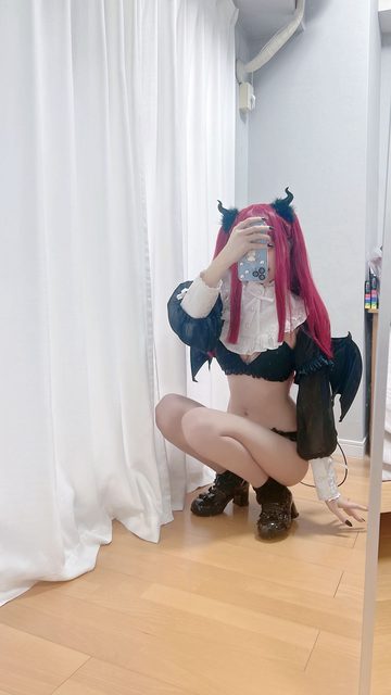 Kitagawa Marin & Liz-Kyun – photo 36