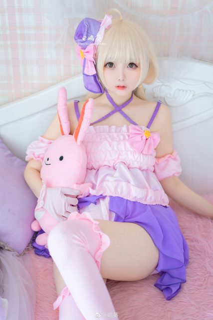 Anzu Futaba – photo 2