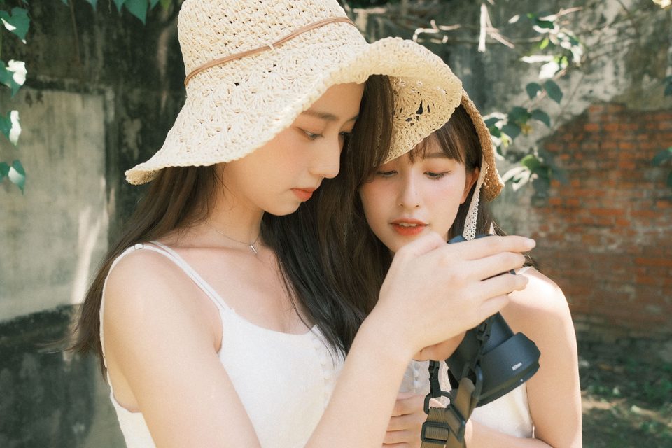 Beautiful Twin Angels – photo 36
