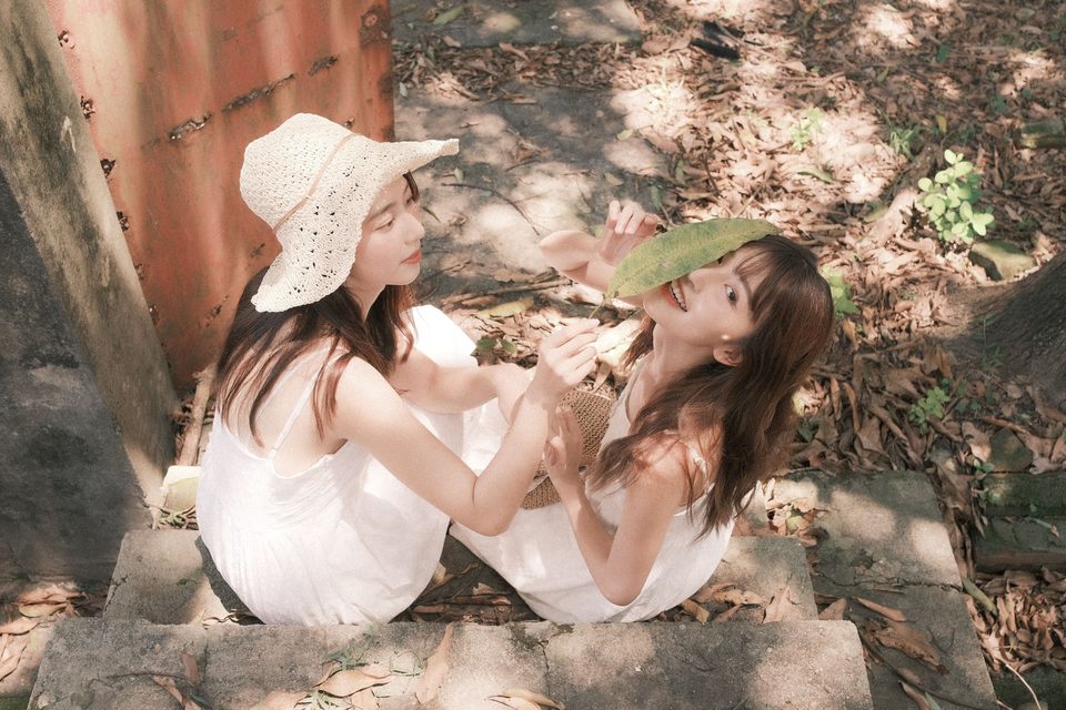 Beautiful Twin Angels – photo 38
