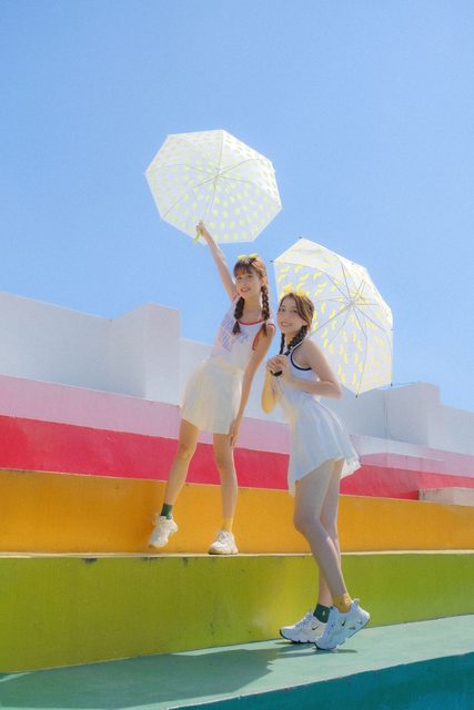 Beautiful Twin Angels – photo 70