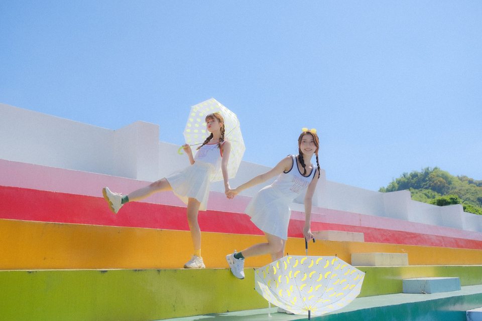 Beautiful Twin Angels – photo 71