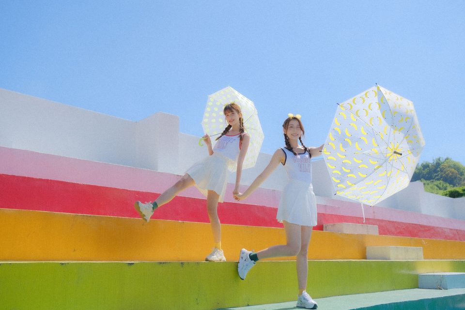 Beautiful Twin Angels – photo 72