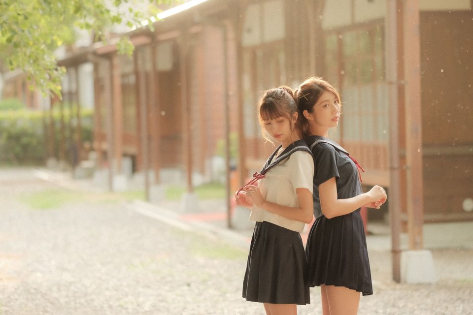 Beautiful Twin Angels – photo 89