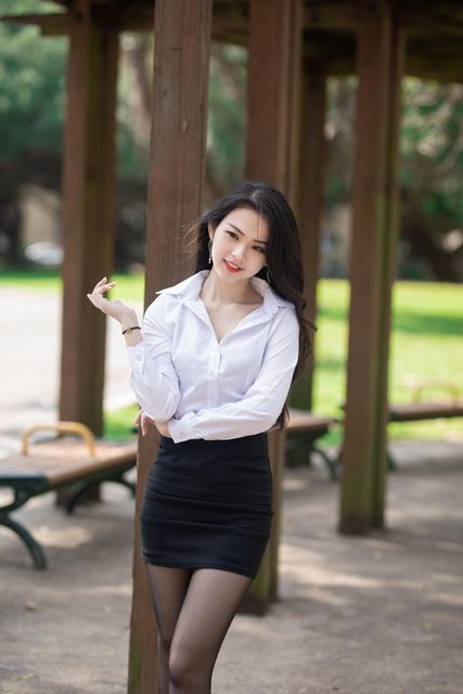 Dương Mật Lăng - Concept The Office Girl – ảnh 23