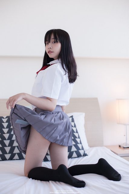 Niku Concept Naughty Schoolgirl – ảnh 1