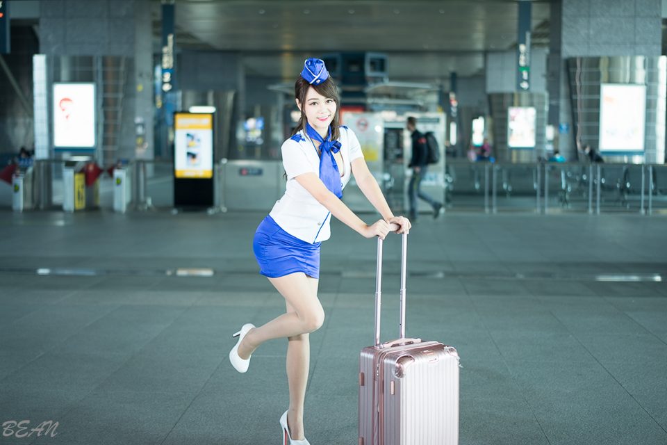 Sun Hui Tong   Stewardess High speed Railway – ảnh 59