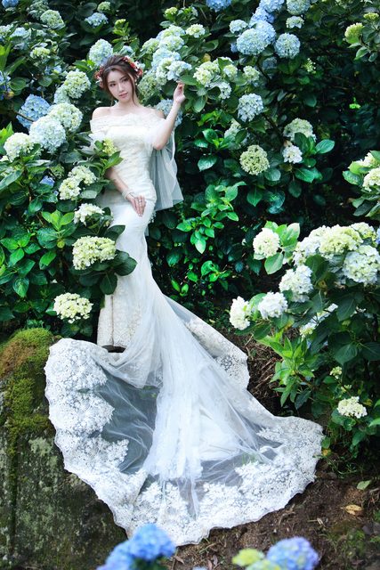 Beautiful Bride and Hydrangea Flowers – photo 55
