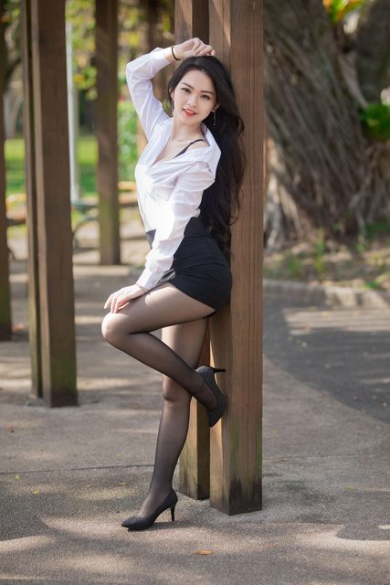 Dương Mật Lăng - Concept The Office Girl – ảnh 51