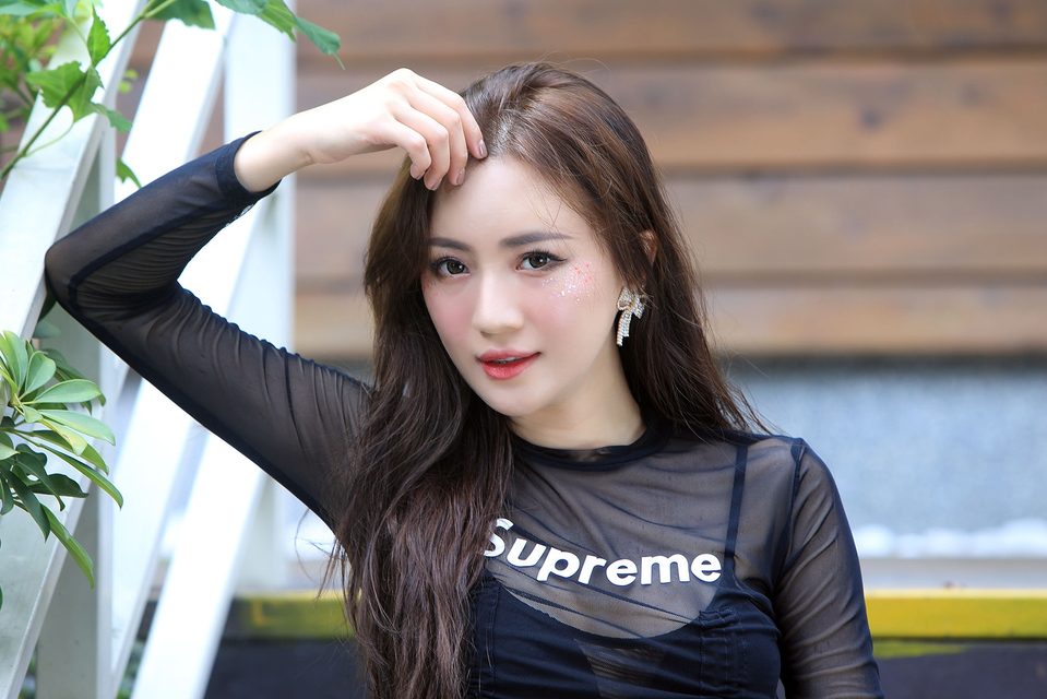 Pretty and Vivid Showgirl – ảnh 56